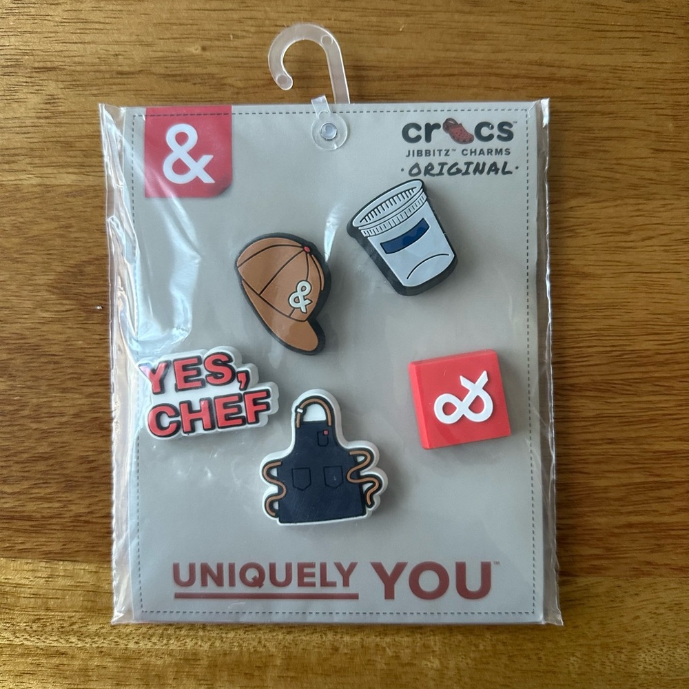 COPY - Crocs Jibbitz Hedley & Bennett Chef Charms Set